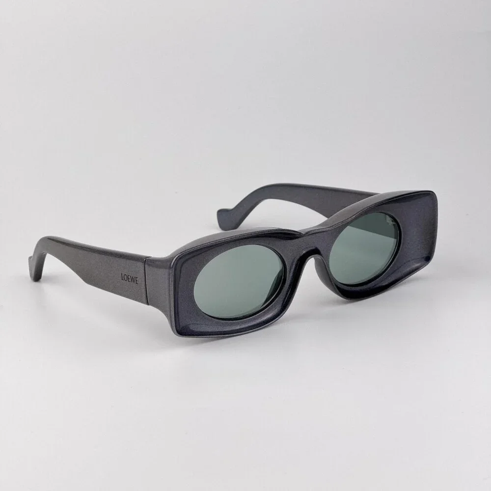 Loewe Paula’s Ibiza LW40033I Sunglasses – Metallic Grey Silver | Model LW40033I